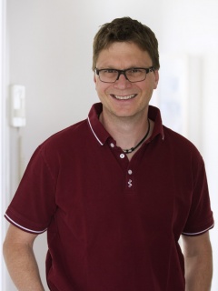 Dr. Matthias Hollunder